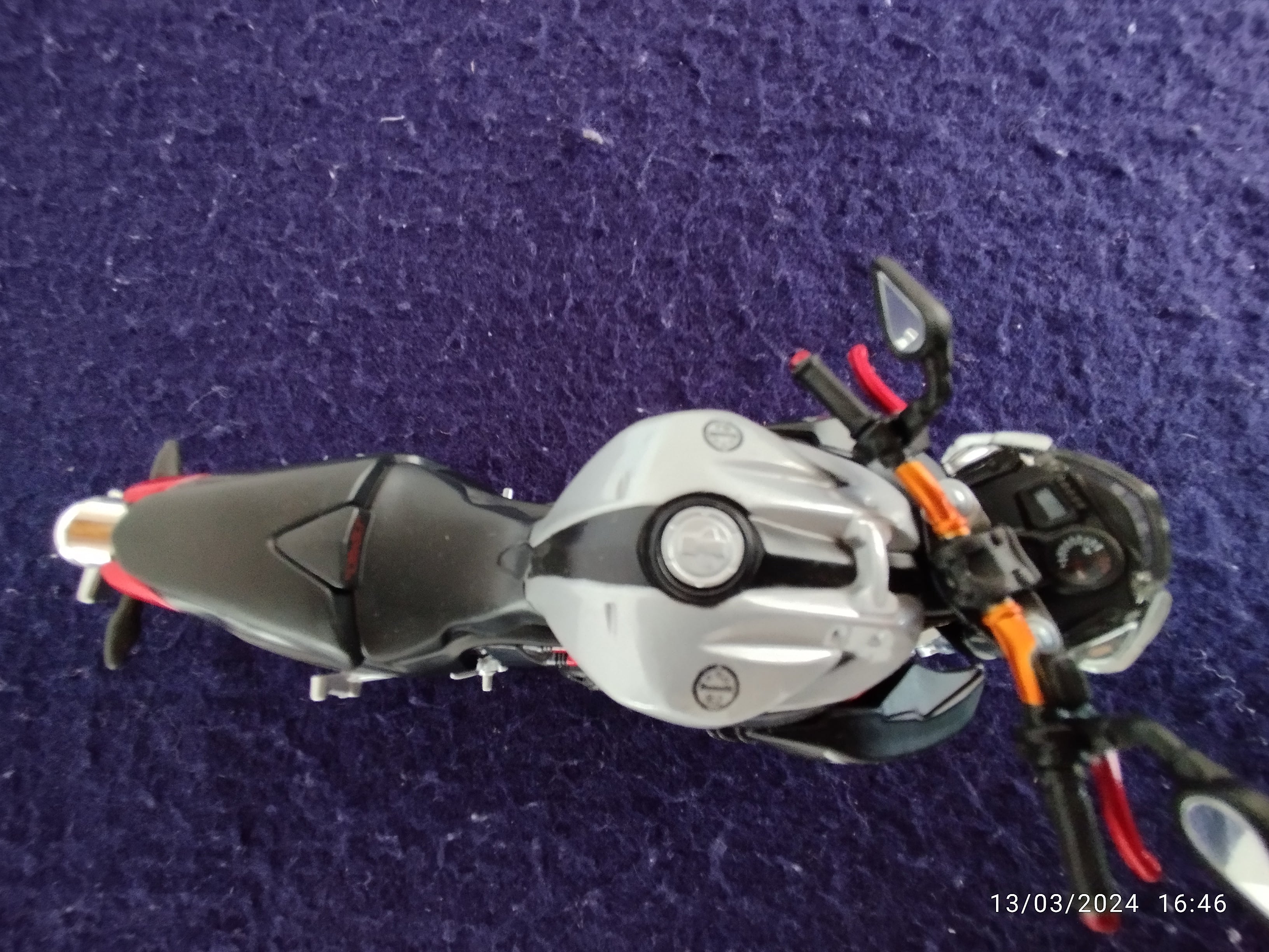 MOTO DE REPIZA -C