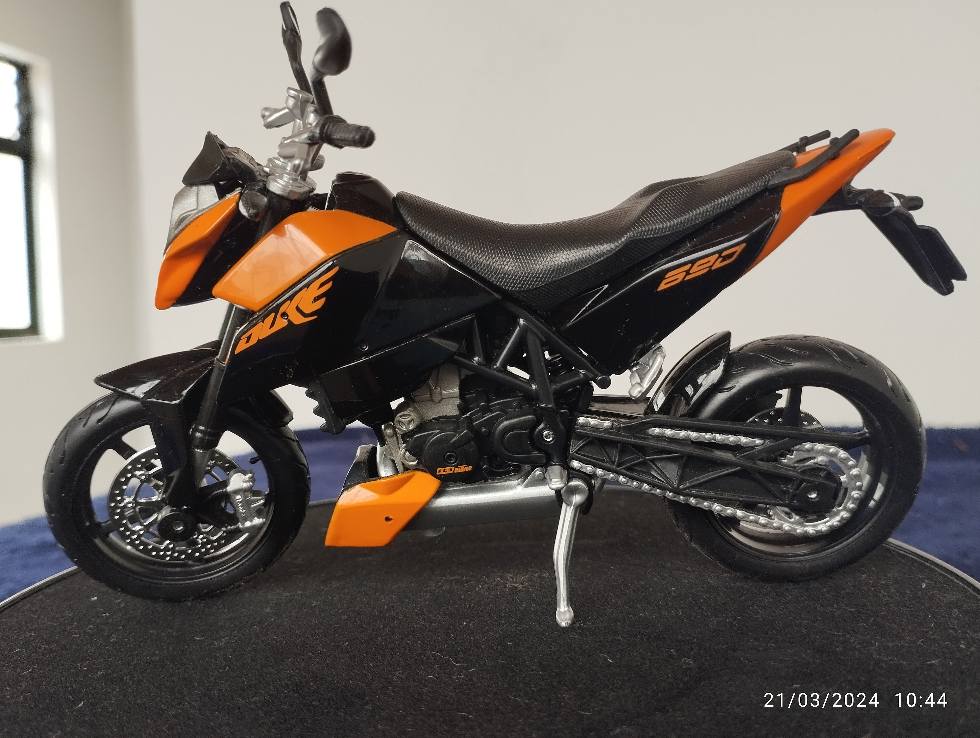 MOTO DE REPIZA -F
