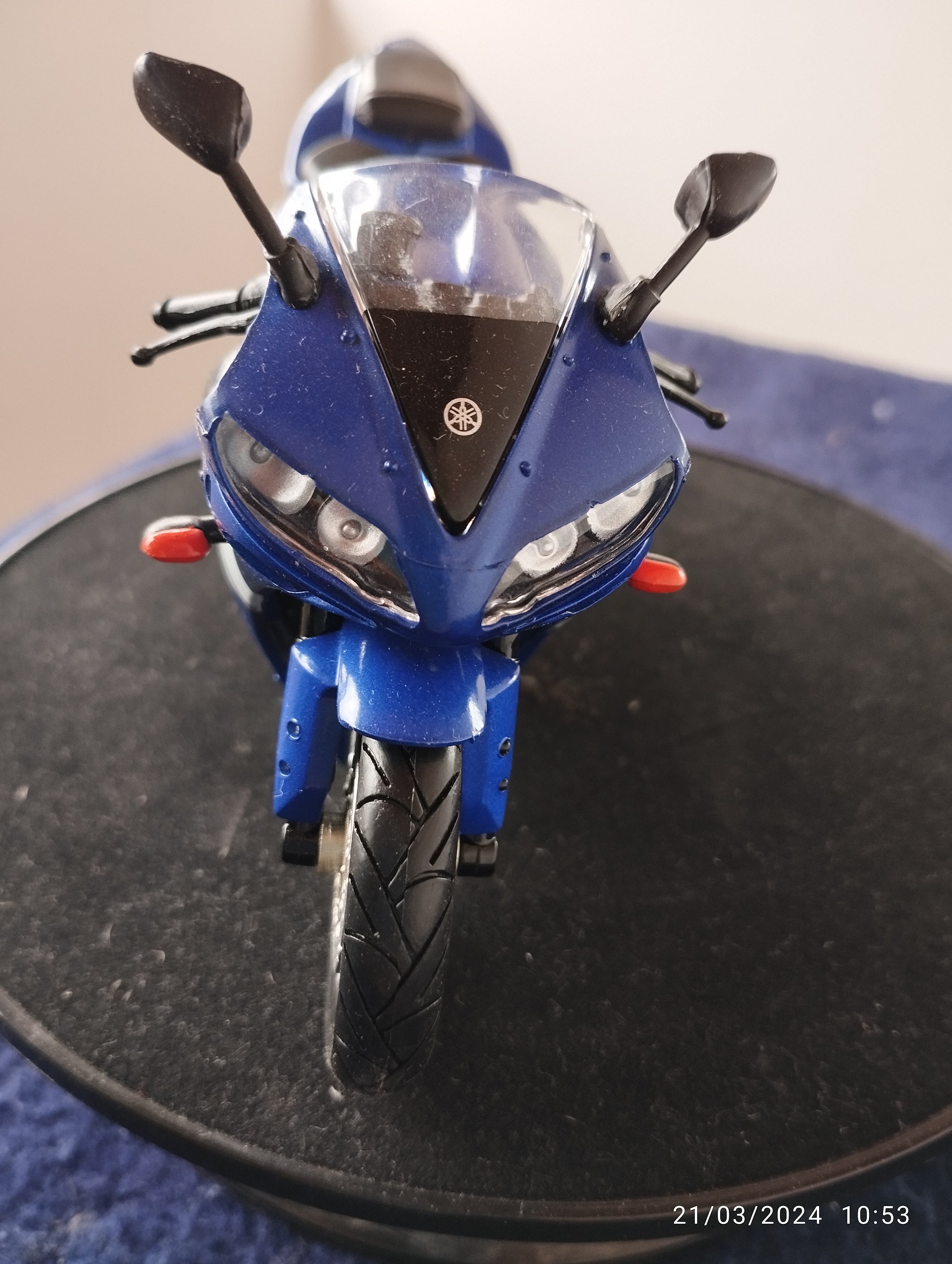 MOTO DE REPIZA -J
