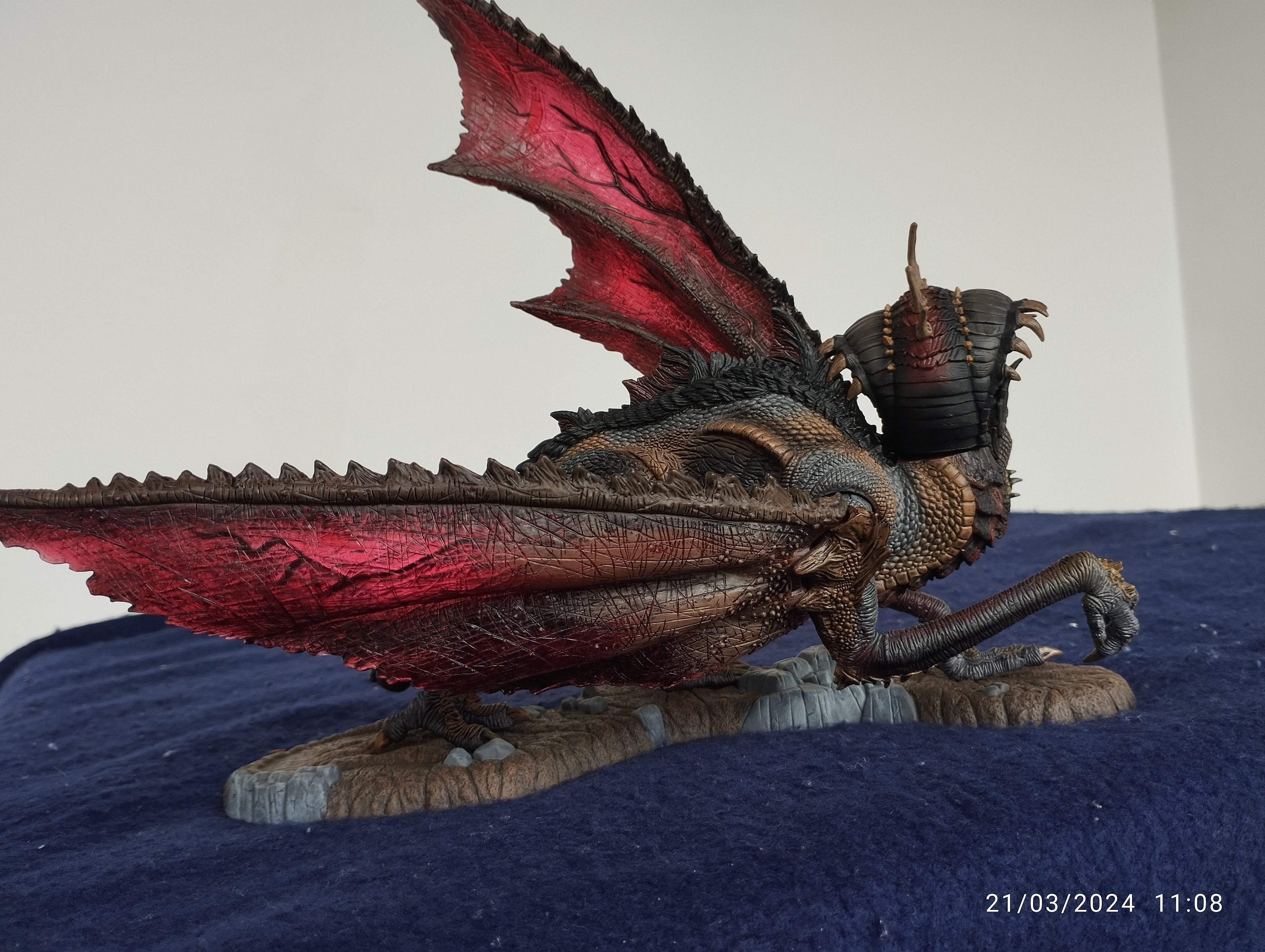 DRAGON M