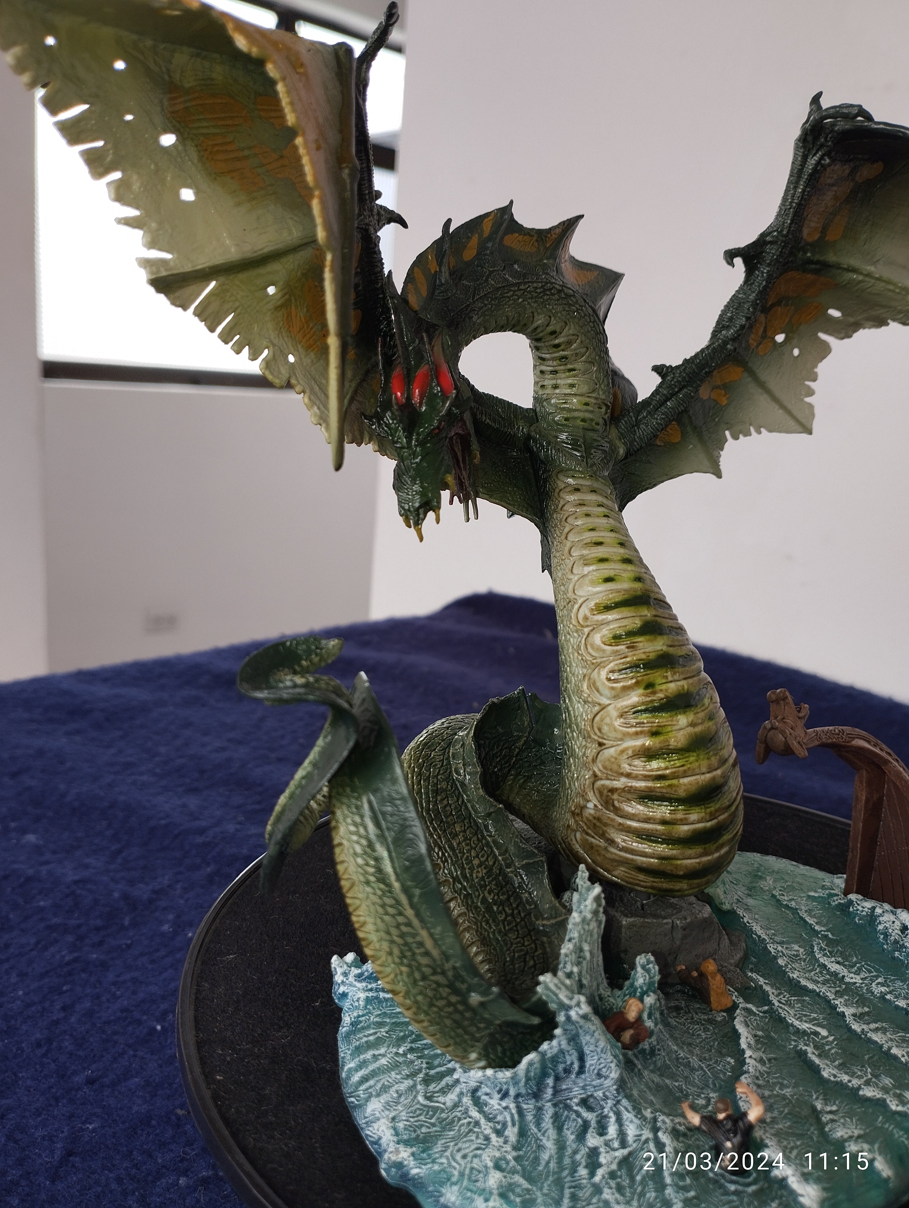 DRAGON J