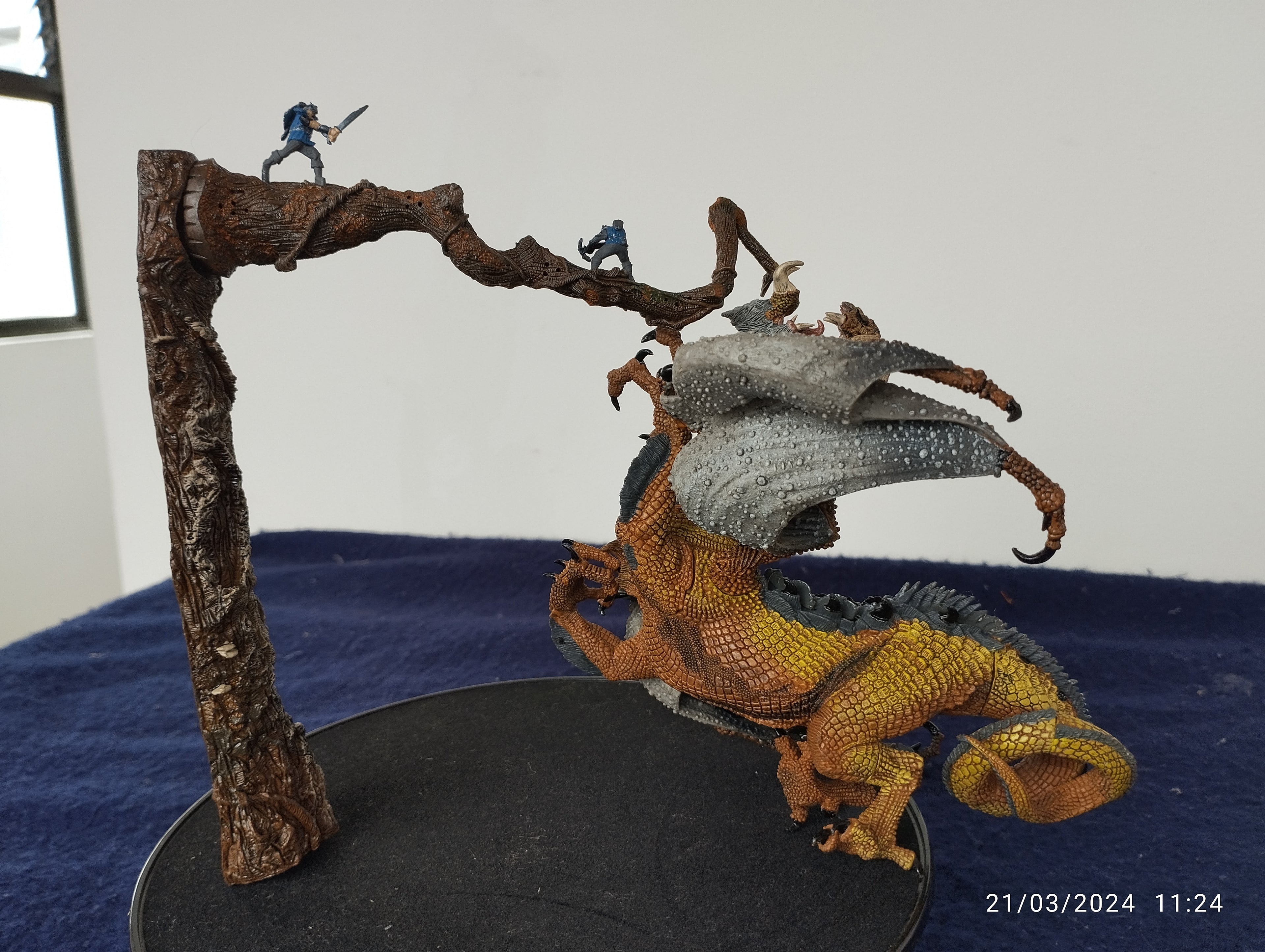 DRAGON Q