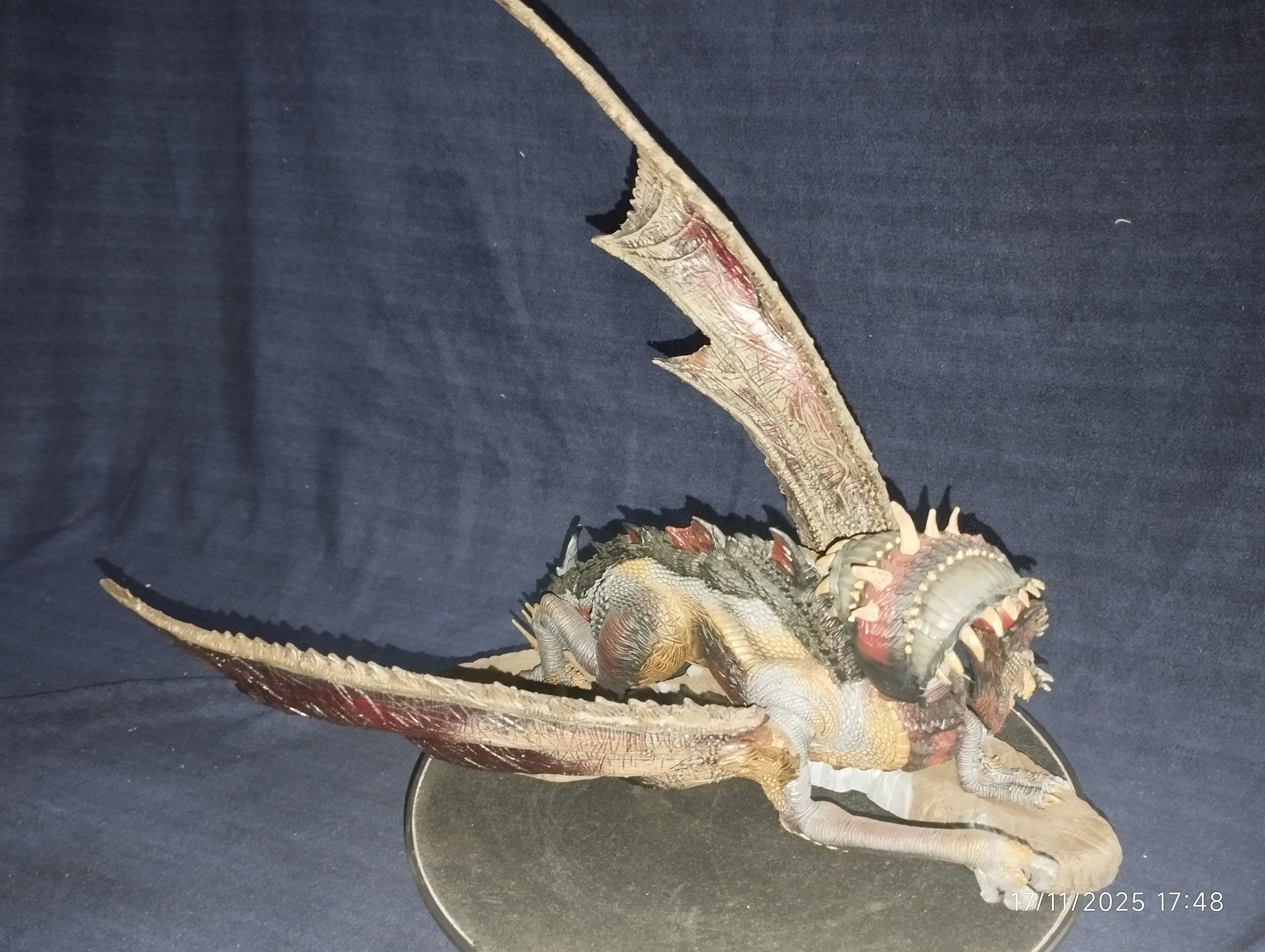 DRAGON M