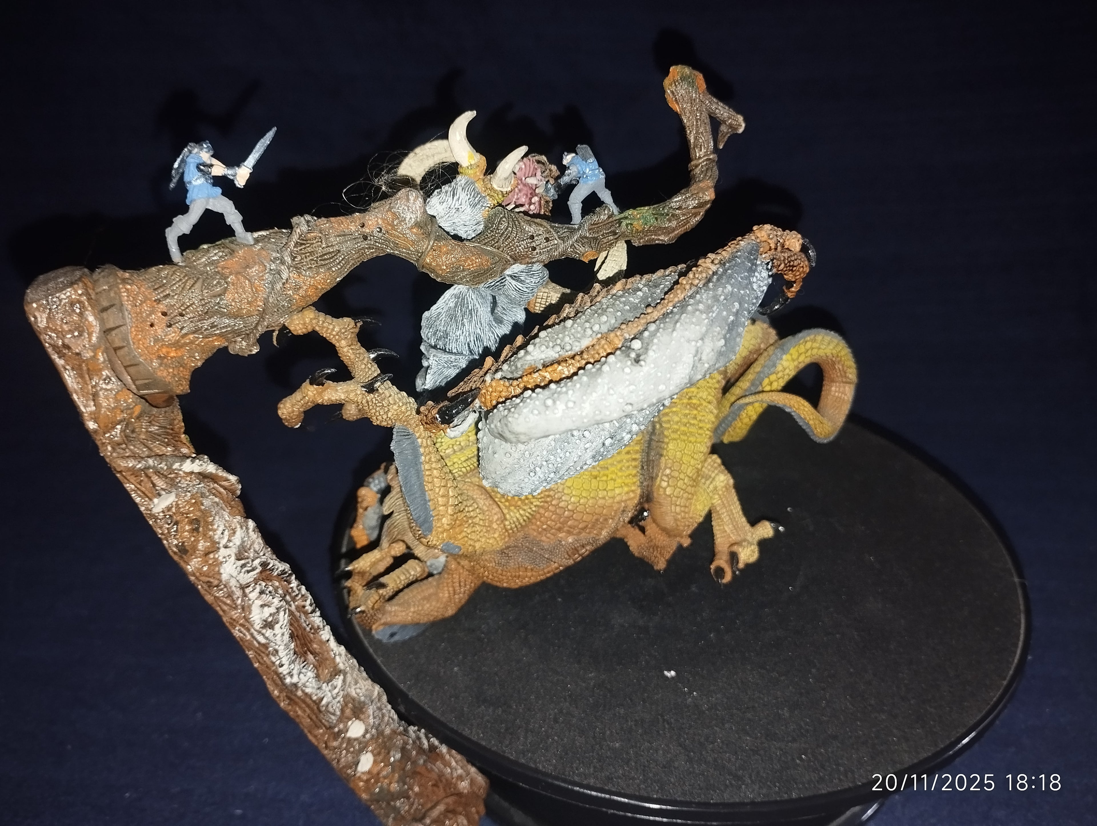 DRAGON Q