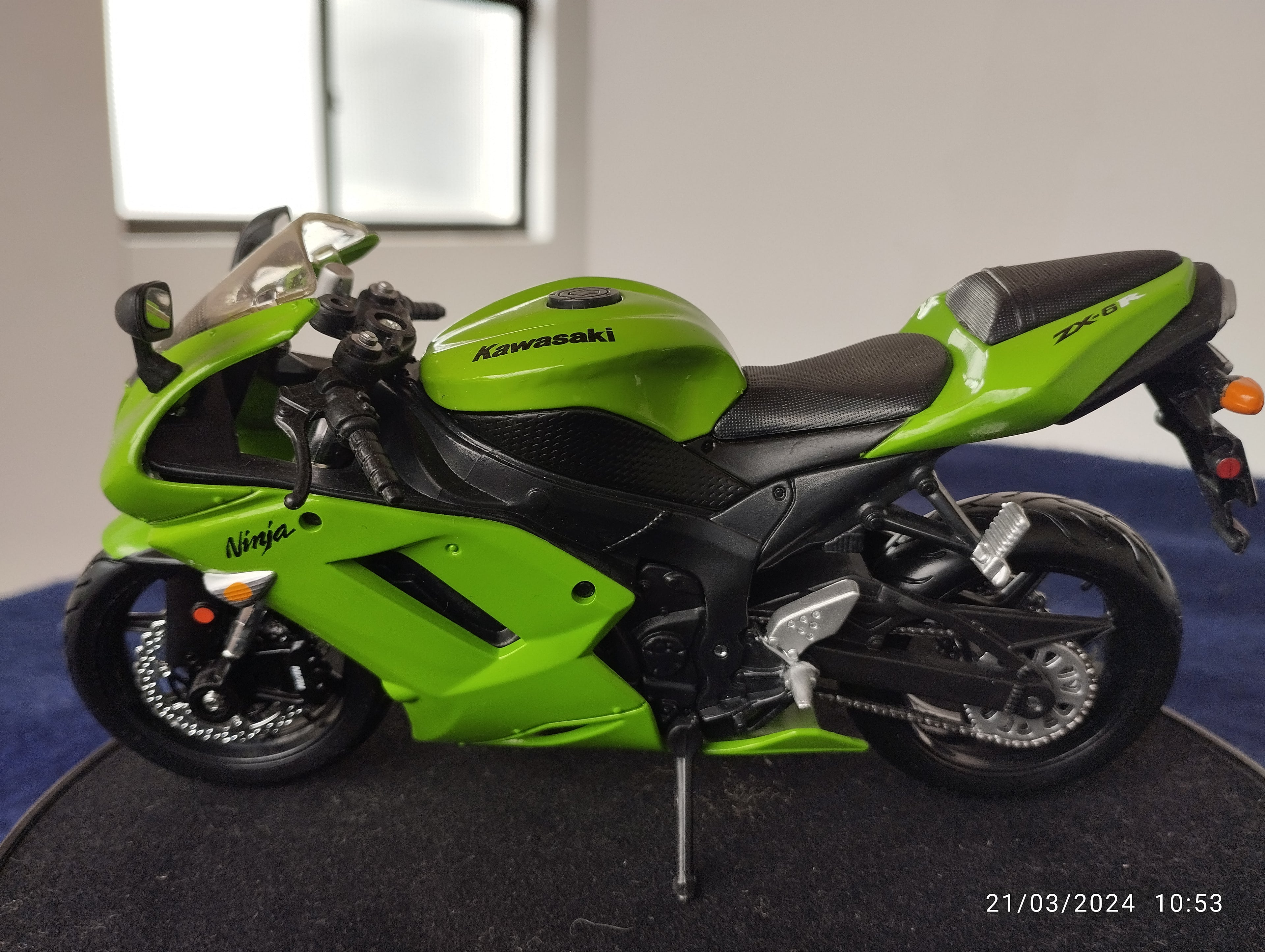 MOTO DE REPIZA -B