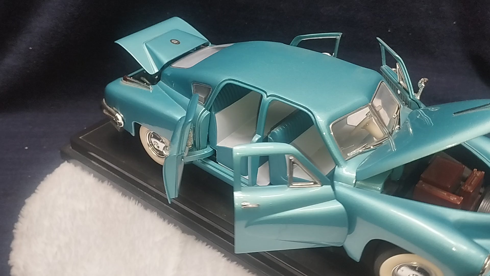 AUTO DE REPIZA -D
