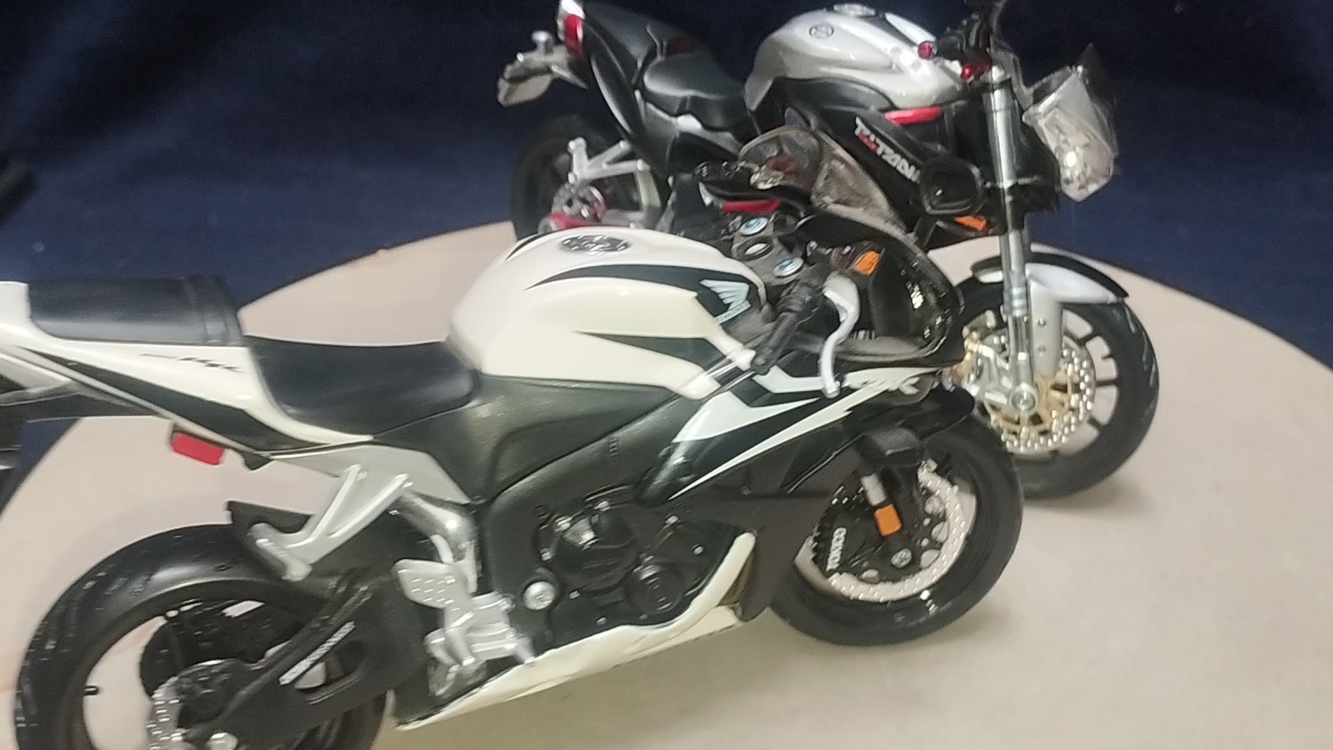 MOTO DE REPIZA- E