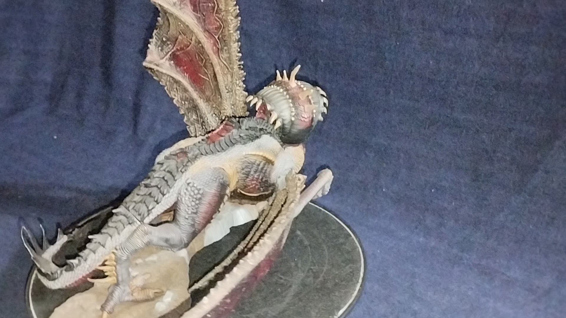 DRAGON M